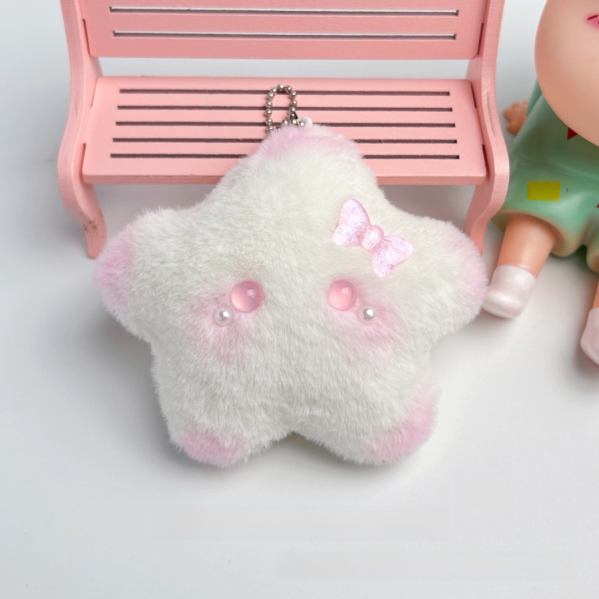 Cute Plush Star Squeaky Toy Keychain for Cats & Dogs ? Soft Interactive Pet Toy for Playtime & Chewing