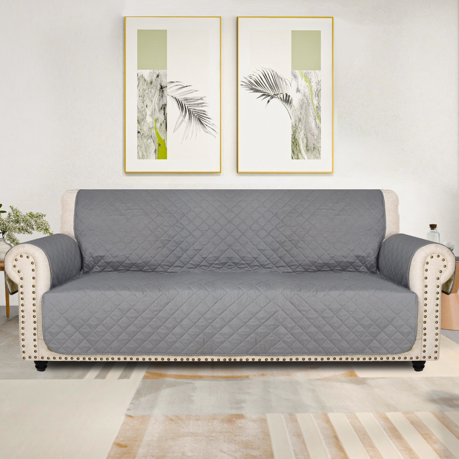 Waterproof Non-Slip Sofa Cover ? Quilted Pet Couch Protector for All Seasons