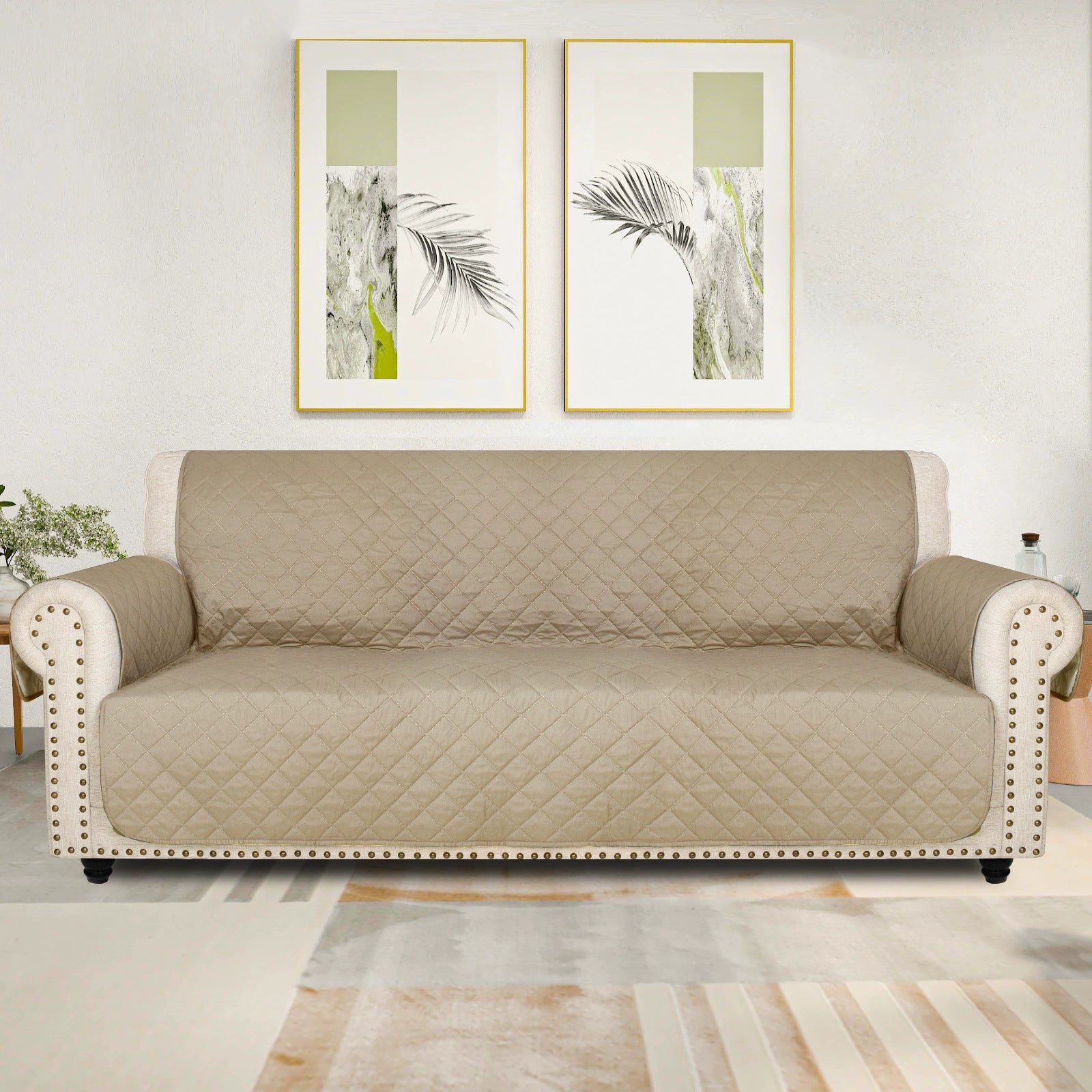 Waterproof Non-Slip Sofa Cover ? Quilted Pet Couch Protector for All Seasons