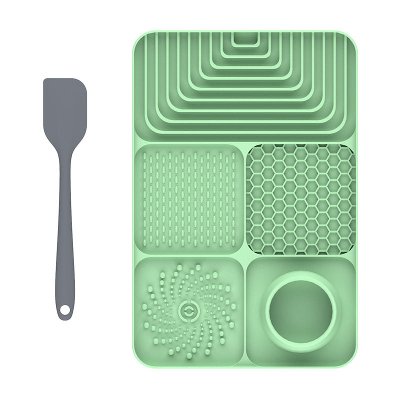 Silicone Pet Lick Mat ? Slow Feeder Tray with Suction for Dogs & Cats, Anti-Choking Design
